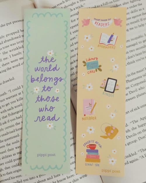 The World Belongs To Those Who Read Bookmark Set book cover